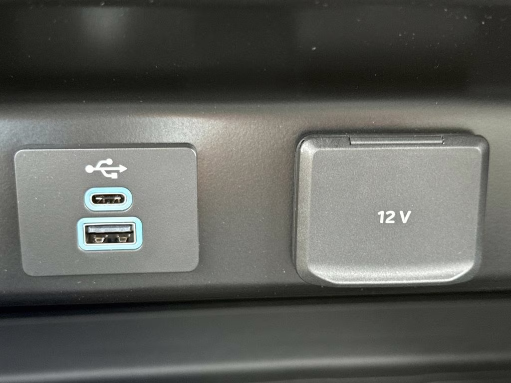 2026 Oxford White Ford Super Duty F-250 SRW STX 4X4 Truck