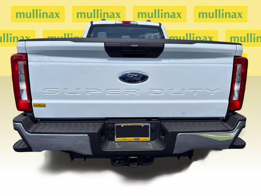 2026 Oxford White Ford Super Duty F-250 SRW XL 4X4 Truck