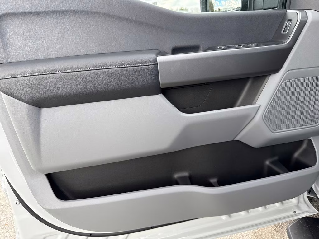 2026 Avalanche Ford Super Duty F-250 SRW STX 4X4 Truck