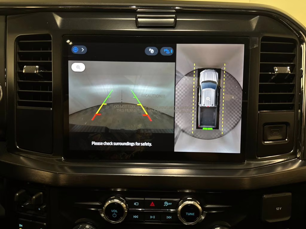 2026 Agate Black Metallic Ford Super Duty F-250 SRW Lariat 4X4 Truck