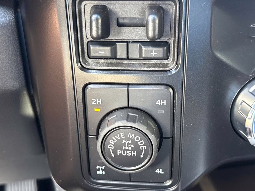 2026 Ruby Red Metallic Tinted Clearcoat Ford Super Duty F-250 SRW Platinum 4X4 Truck