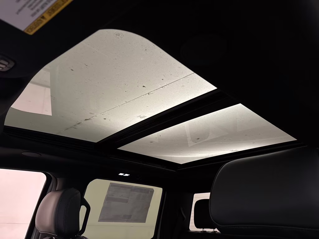 2026 Avalanche Ford Super Duty F-250 SRW Platinum 4X4 Truck