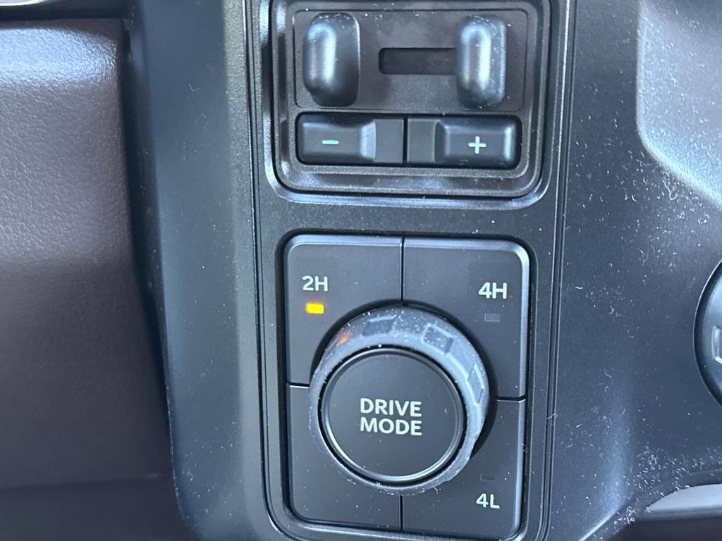 2026 Star White Metallic Tri-Coat Ford Super Duty F-250 SRW King Ranch 4X4 Truck