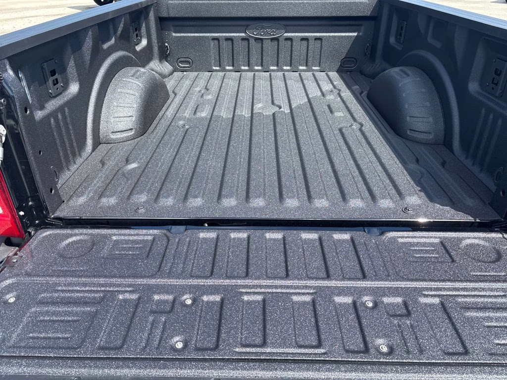 2026 Black Metallic Ford Super Duty F-250 SRW XLT 4X4 Truck