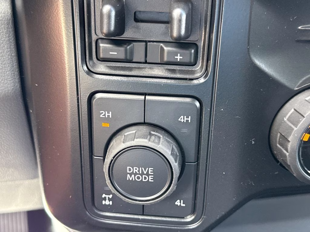 2026 Black Metallic Ford Super Duty F-250 SRW XLT 4X4 Truck
