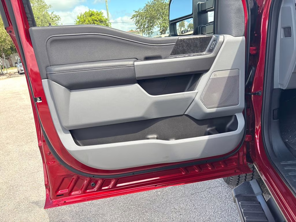 2026 Ruby Red Metallic Tinted Clearcoat Ford Super Duty F-250 SRW XLT 4X4 Truck