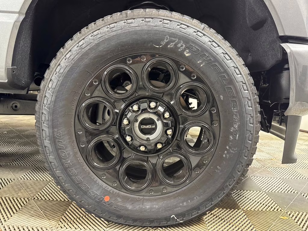 2026 Gray Metallic Ford Super Duty F-250 SRW XLT 4X4 Truck