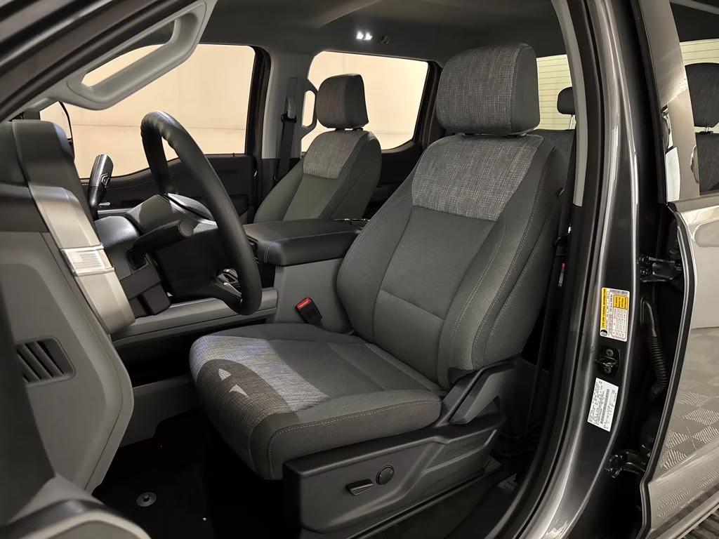 2026 Gray Metallic Ford Super Duty F-250 SRW XLT 4X4 Truck