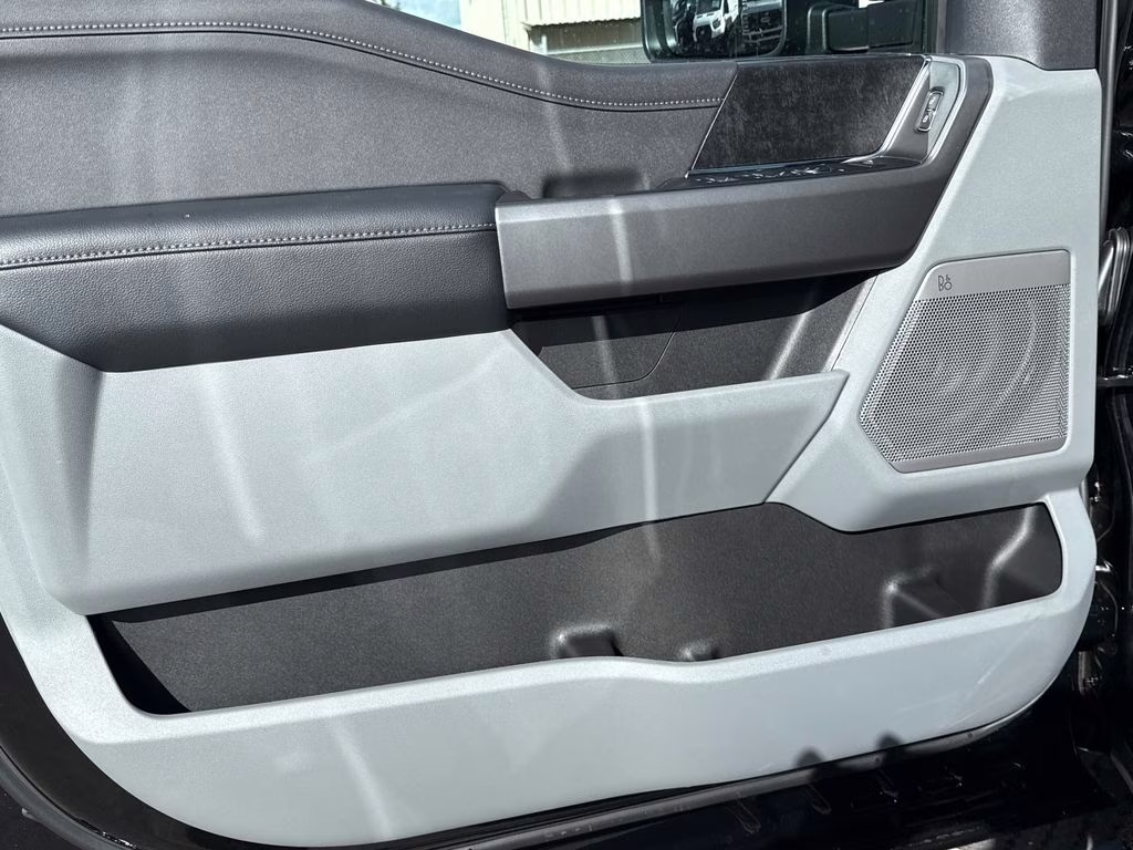 2026 Agate Black Metallic Ford Super Duty F-250 SRW XLT 4X4 Truck