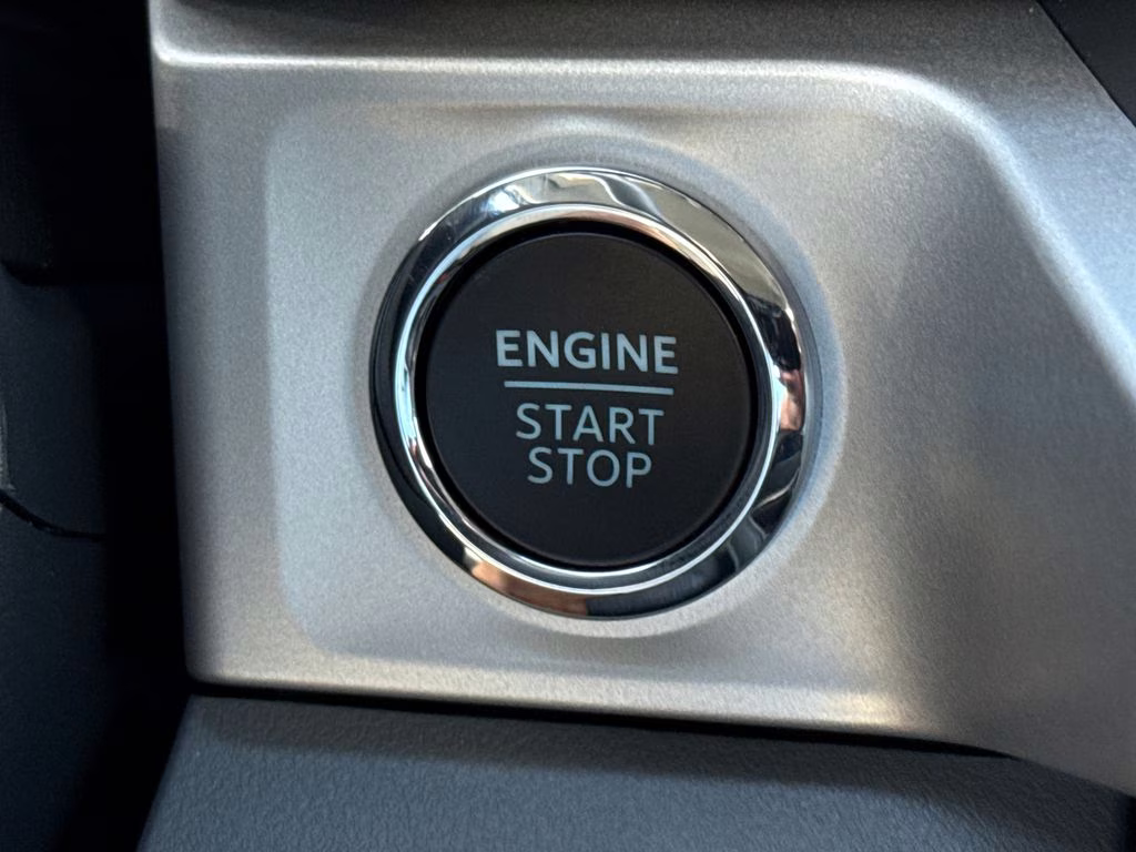 2026 Agate Black Metallic Ford Super Duty F-250 SRW XLT 4X4 Truck