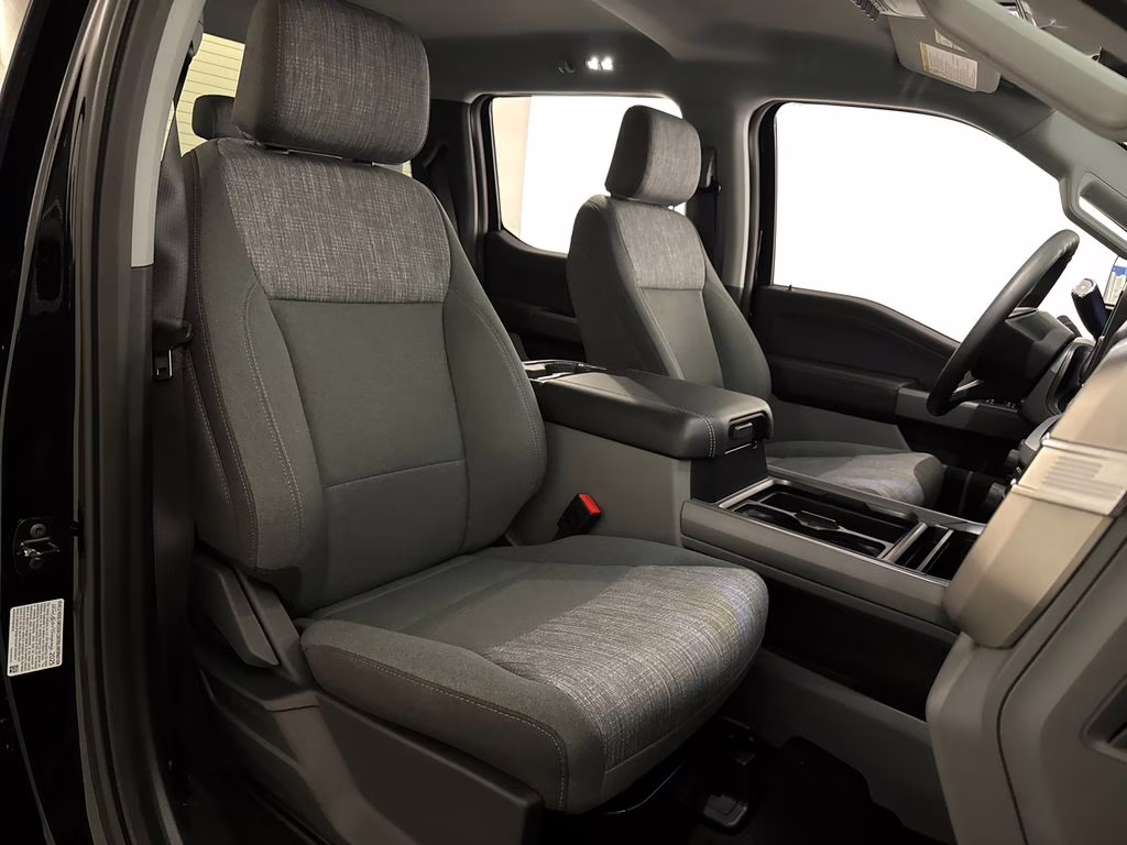 2026 Agate Black Metallic Ford Super Duty F-250 SRW XLT 4X4 Truck