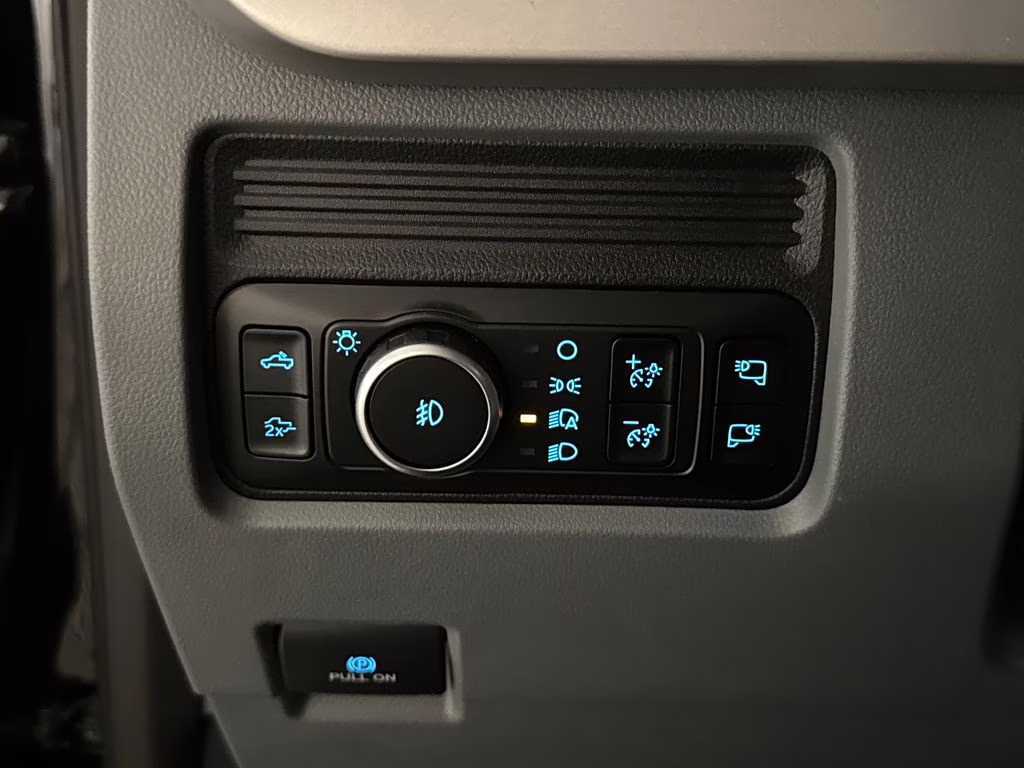 2026 Agate Black Metallic Ford Super Duty F-250 SRW XLT 4X4 Truck