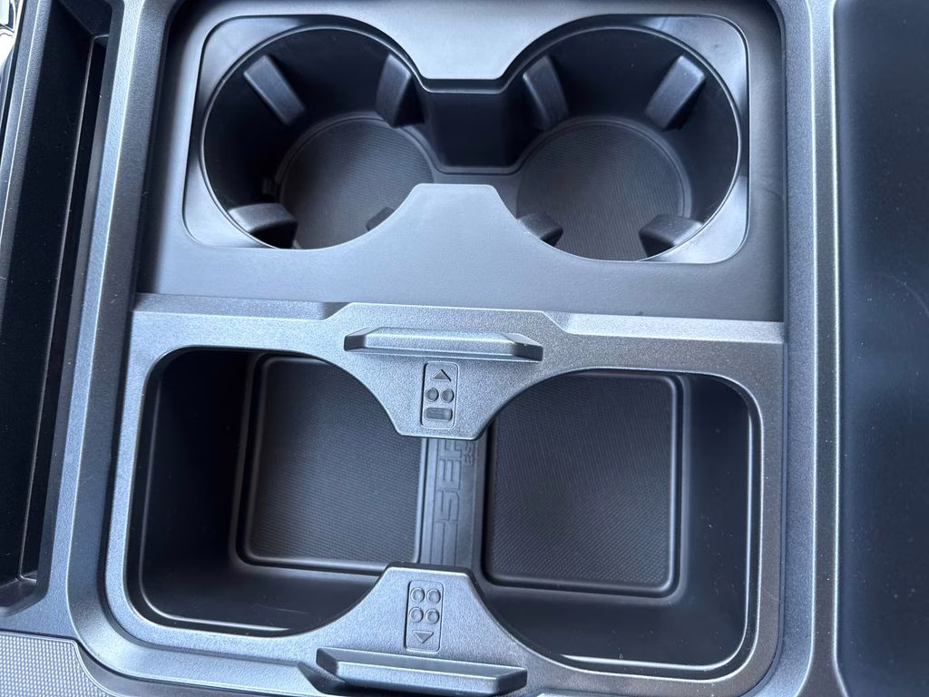 2026 Star White Metallic Tri-Coat Ford Super Duty F-250 SRW Lariat 4X4 Truck