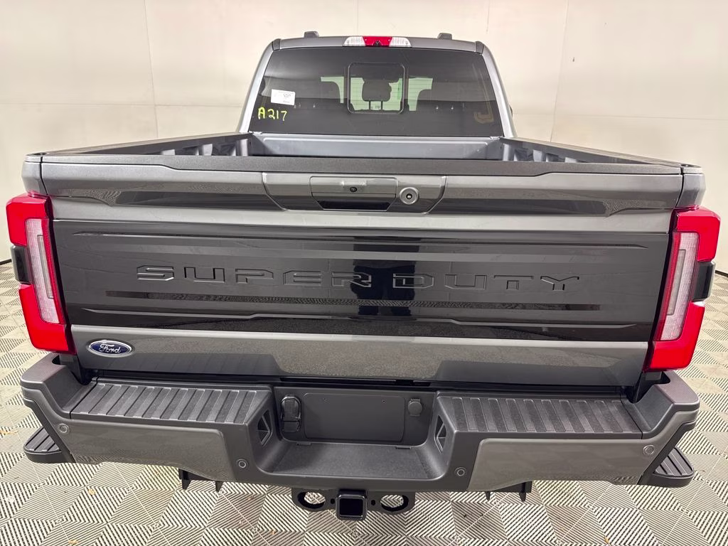 2026 Carbonized Gray Metallic Ford Super Duty F-350 SRW Platinum 4X4 Truck