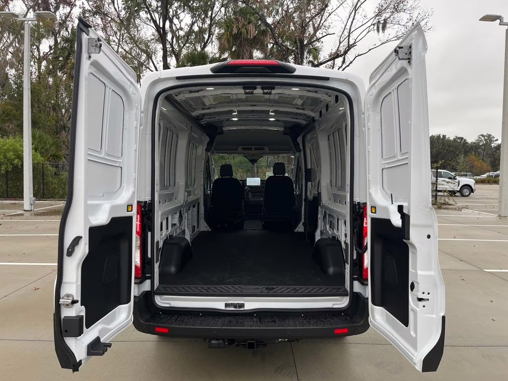 2026 Oxford White Ford Transit-250 Base RWD Van