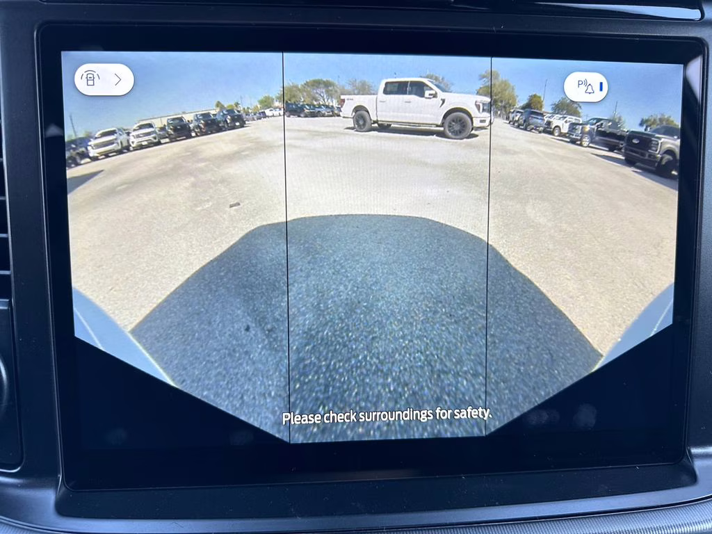 2026 Oxford White Ford F-150 Lariat RWD Truck