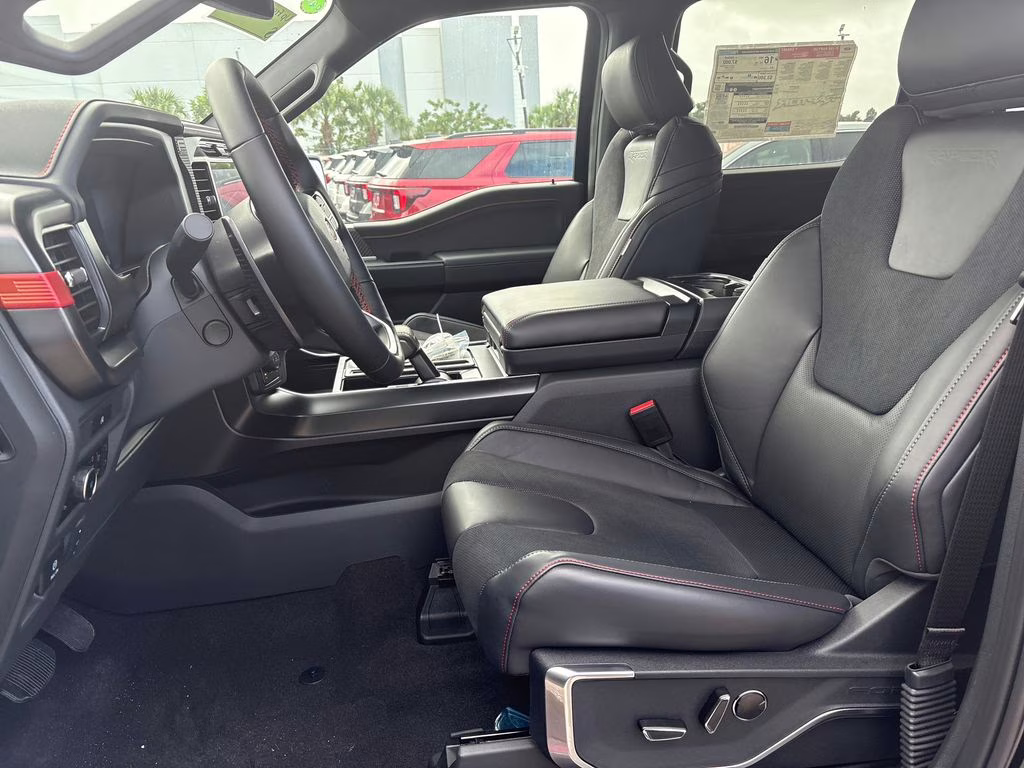 2025 Black Metallic Ford F-150 Raptor 4X4 Truck