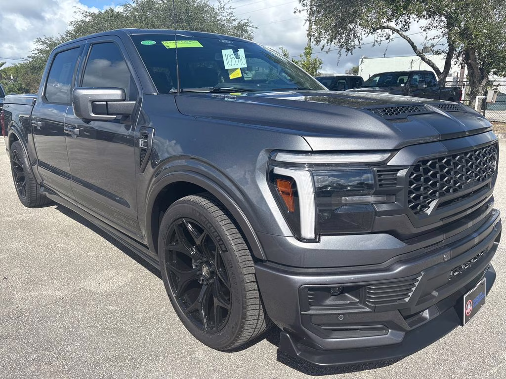 2025 Carbonized Gray Metallic Ford F-150 Lariat 4X4 Truck