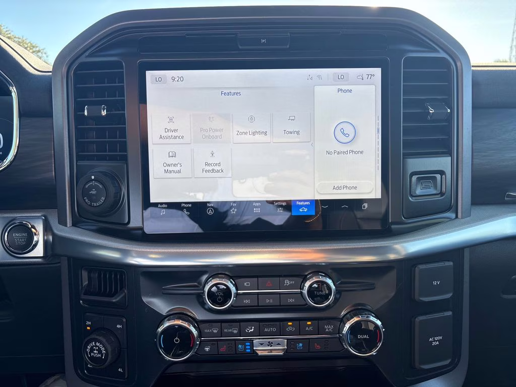 2025 Black Metallic Ford F-150 Lariat 4X4 Truck