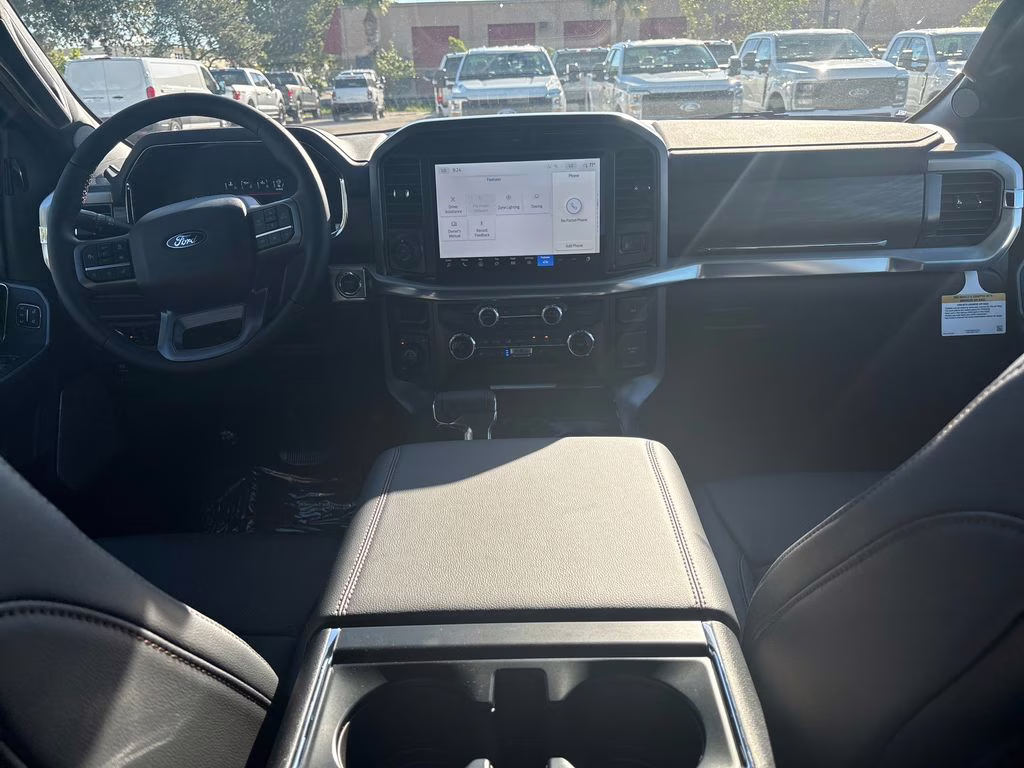 2025 Black Metallic Ford F-150 Lariat 4X4 Truck