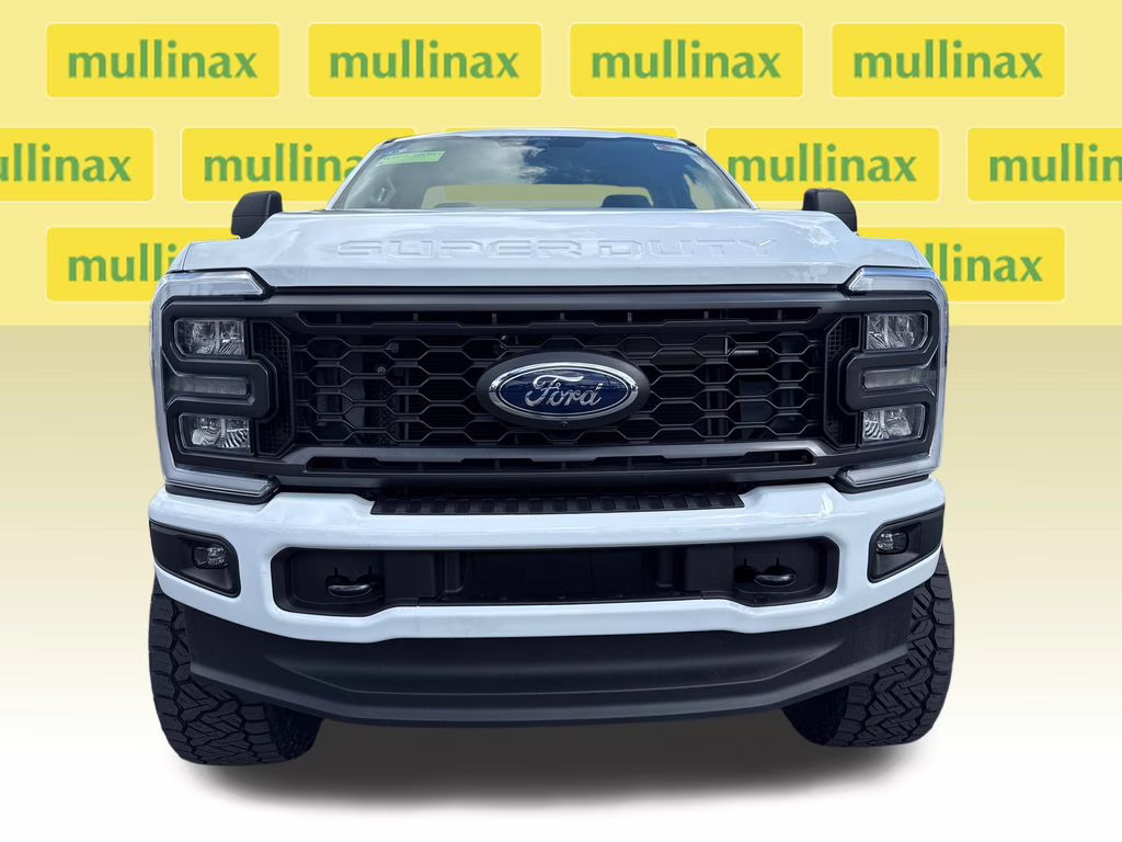 2025 Oxford White Ford Super Duty F-350 SRW STX 4X4 Truck