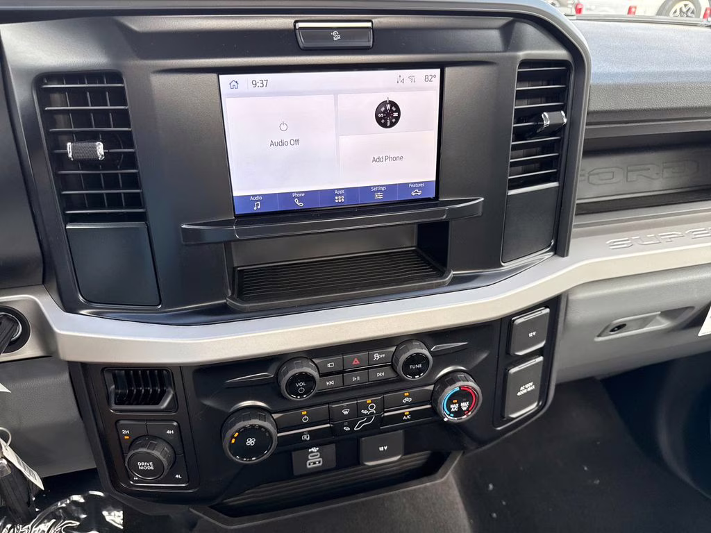 2025 Oxford White Ford Super Duty F-350 SRW STX 4X4 Truck