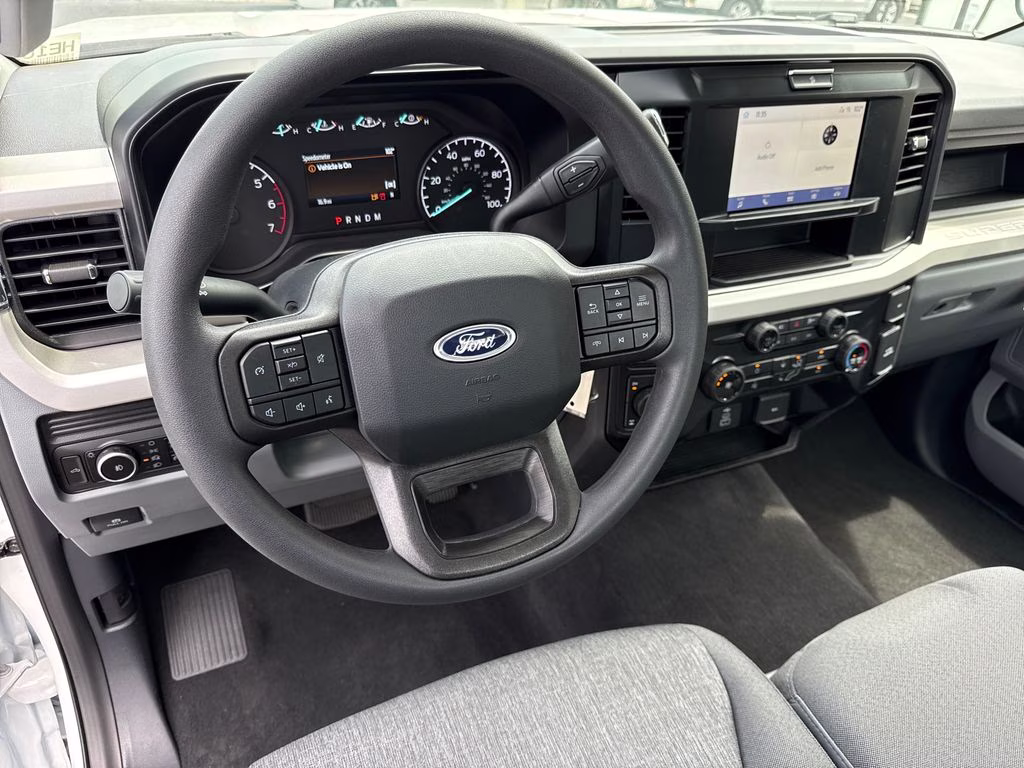 2025 Oxford White Ford Super Duty F-350 SRW STX 4X4 Truck