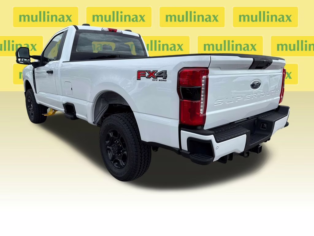 2025 Oxford White Ford Super Duty F-350 SRW STX 4X4 Truck