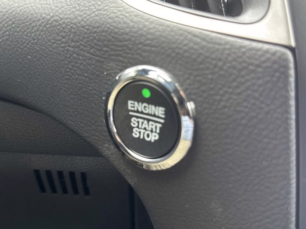 2024 Stone Blue Metallic Ford Edge SE AWD SUV