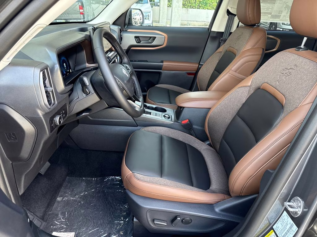 2025 Carbonized Gray Metallic Ford Bronco Sport Outer Banks 4X4 SUV