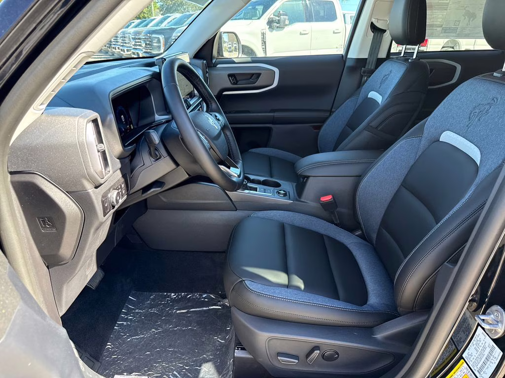 2025 Shadow Black Ford Bronco Sport Outer Banks 4X4 SUV
