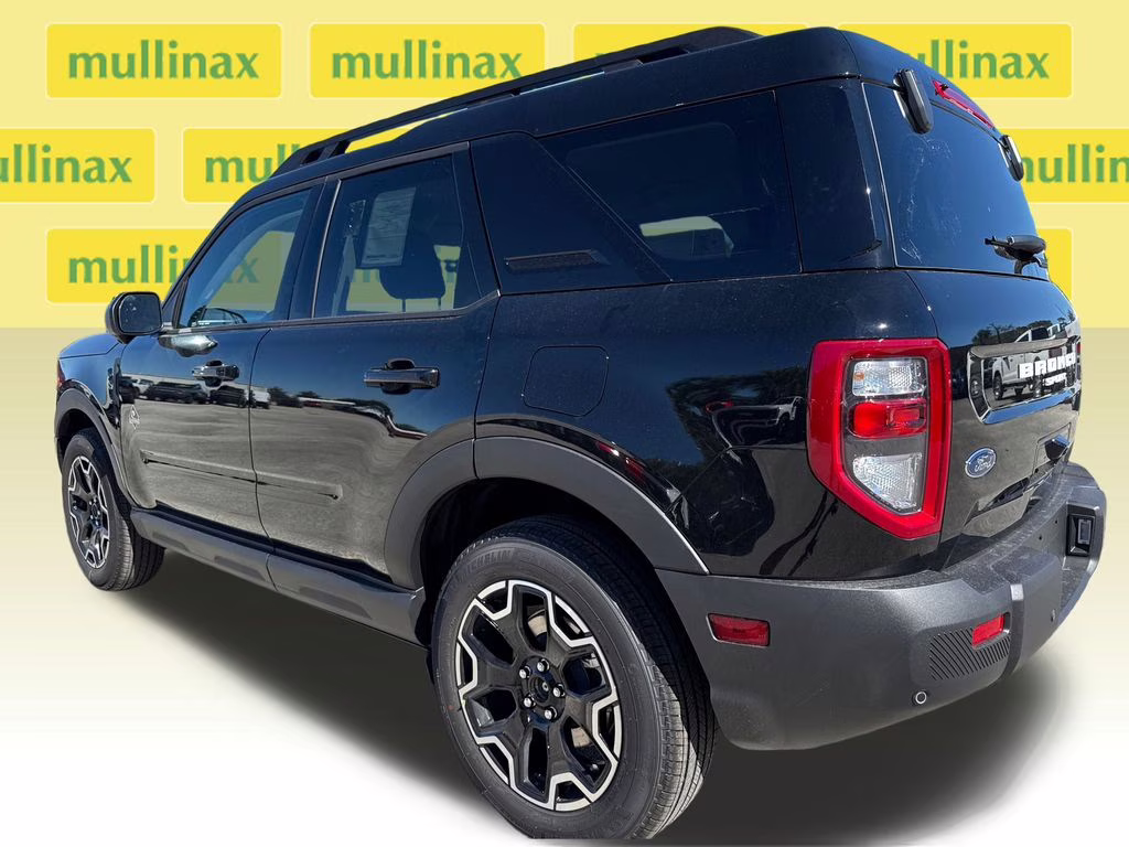 2025 Shadow Black Ford Bronco Sport Outer Banks 4X4 SUV