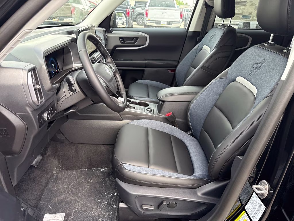 2025 Shadow Black Ford Bronco Sport Outer Banks 4X4 SUV