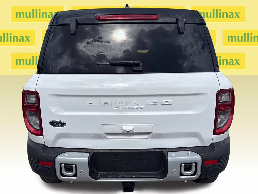 2025 Oxford White Ford Bronco Sport Outer Banks 4X4 SUV