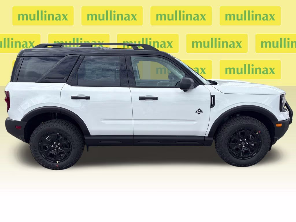 2025 Oxford White Ford Bronco Sport Outer Banks 4X4 SUV