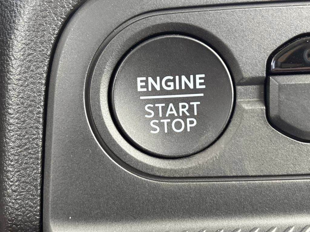 2025 Oxford White Ford Bronco Sport Outer Banks 4X4 SUV