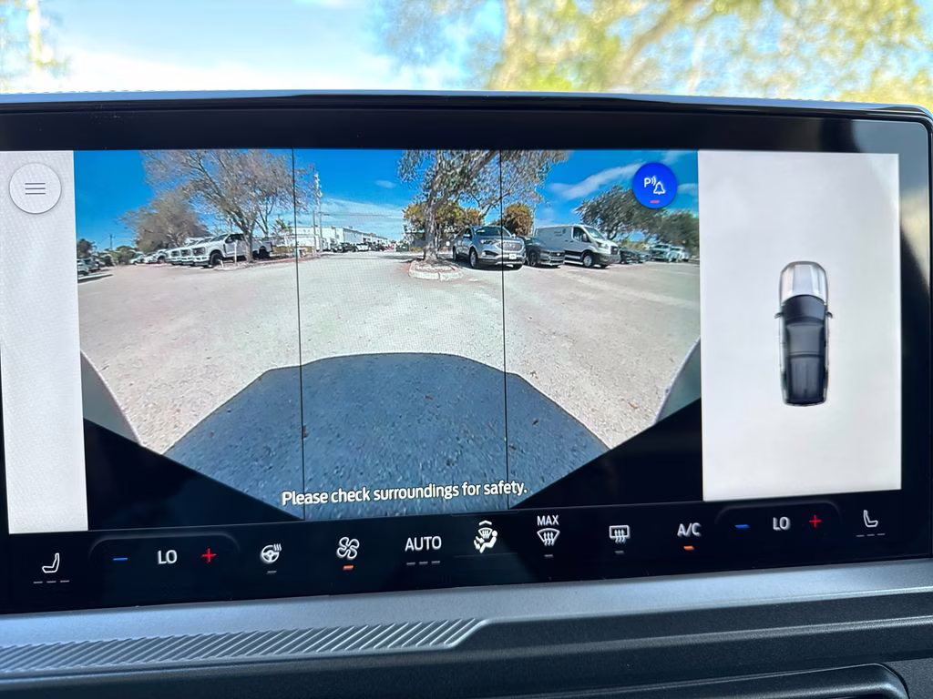 2025 Oxford White Ford Bronco Sport Badlands 4X4 SUV