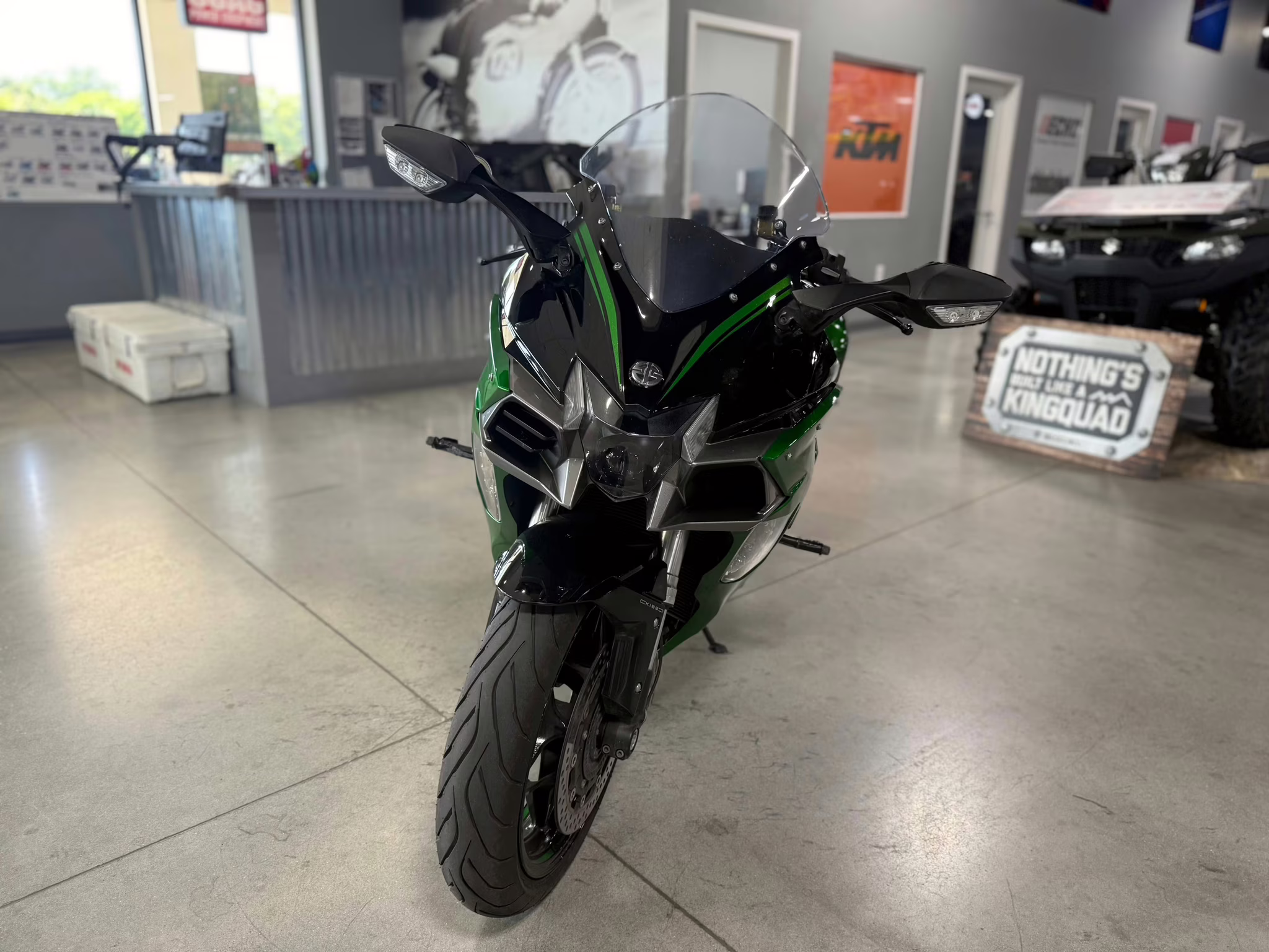 2020 - Kawasaki Ninja H2 SX SE+ Motorcycle