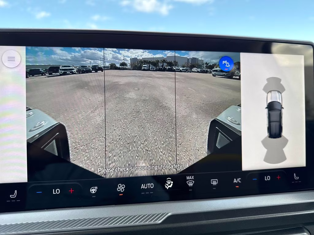 2026 Oxford White Ford Bronco Sport Badlands 4X4 SUV