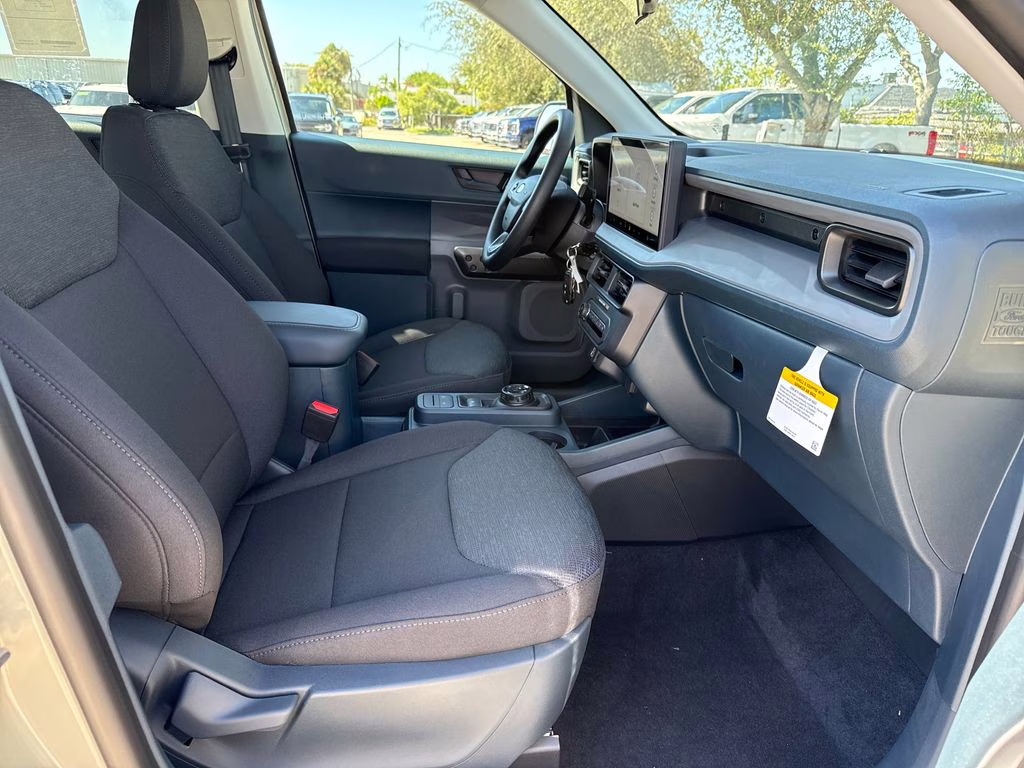 2025 Desert Sand Ford Maverick XL AWD Truck