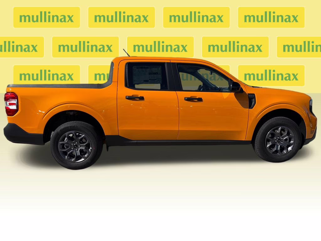 2026 Orange Fury Metallic Tri-Coat Ford Maverick XLT FWD Truck