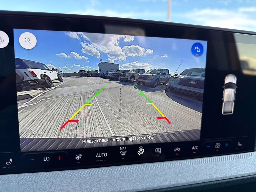 2026 Orange Fury Metallic Tri-Coat Ford Maverick XLT FWD Truck