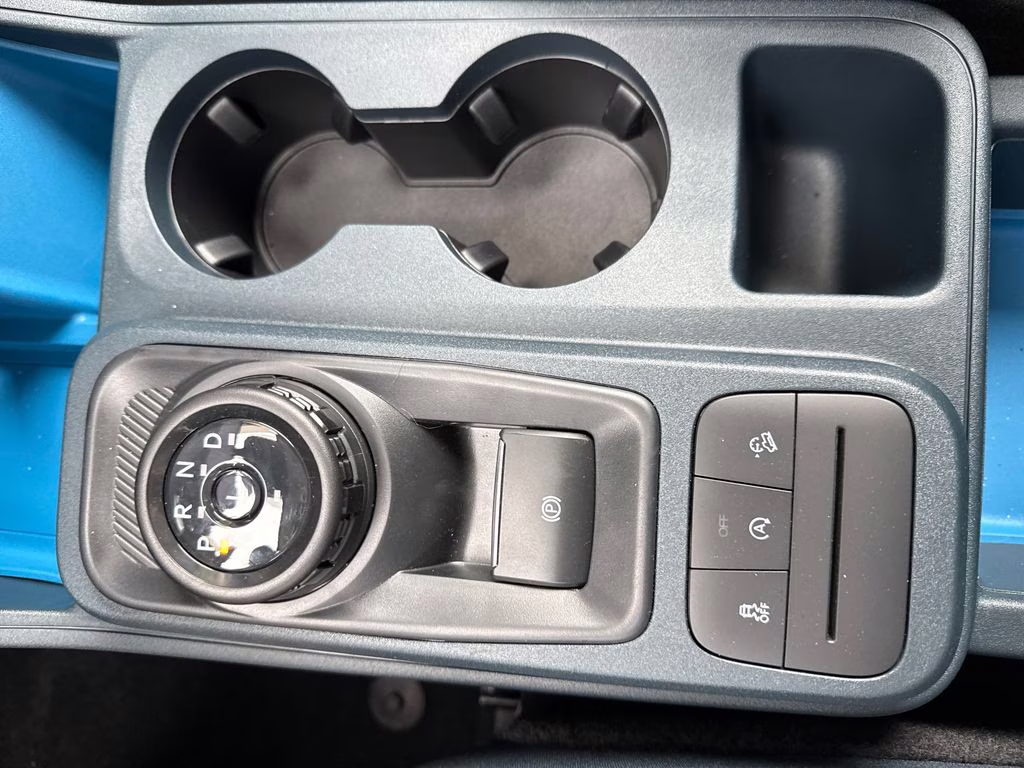 2025 Space White Metallic Ford Maverick XLT AWD Truck