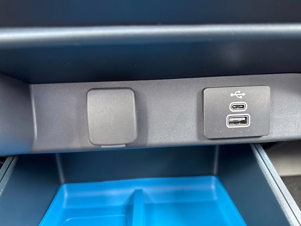 2026 Space White Metallic Ford Maverick XLT AWD Truck