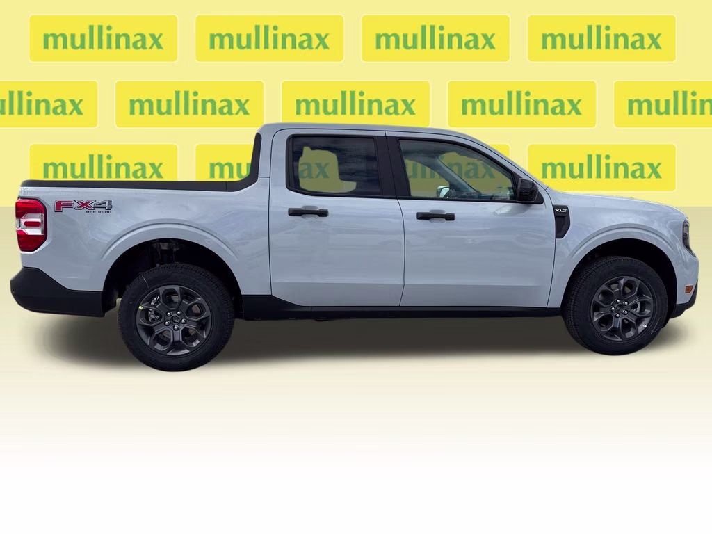 2026 Space White Metallic Ford Maverick XLT AWD Truck