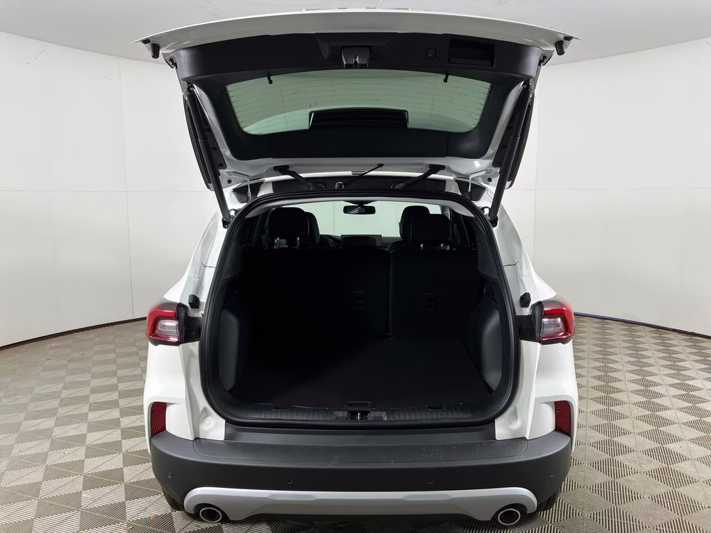 2026 Star White Metallic Tri-Coat Ford Escape Plug-In Hybrid Base FWD SUV