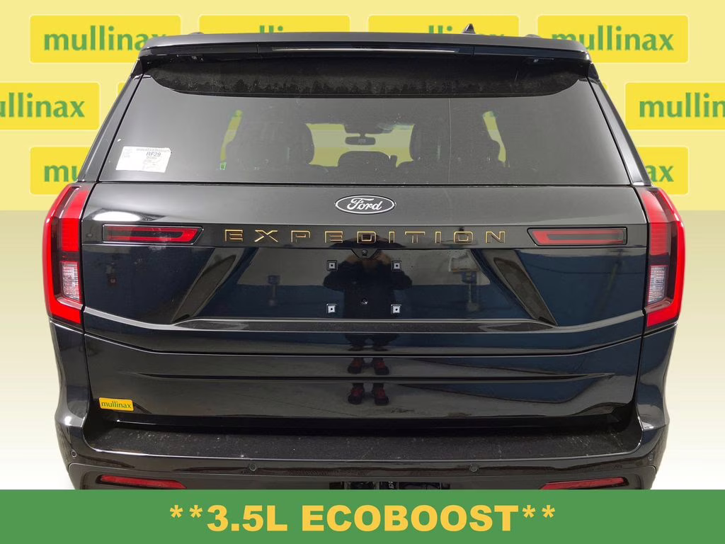 2026 Agate Black Metallic Ford Expedition Tremor 4X4 SUV