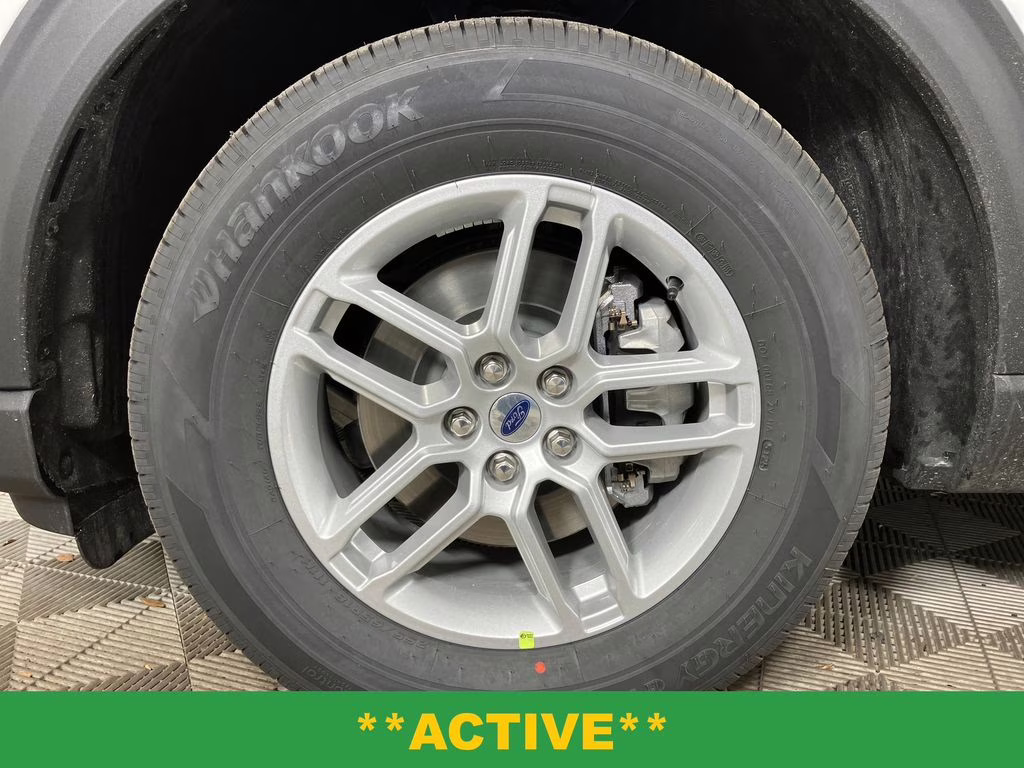 2026 Star White Metallic Tri-Coat Ford Explorer Active RWD SUV