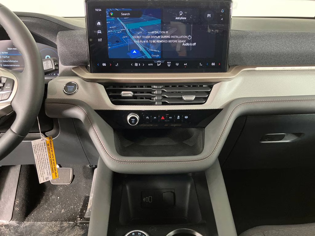 2026 Star White Metallic Tri-Coat Ford Explorer Active RWD SUV