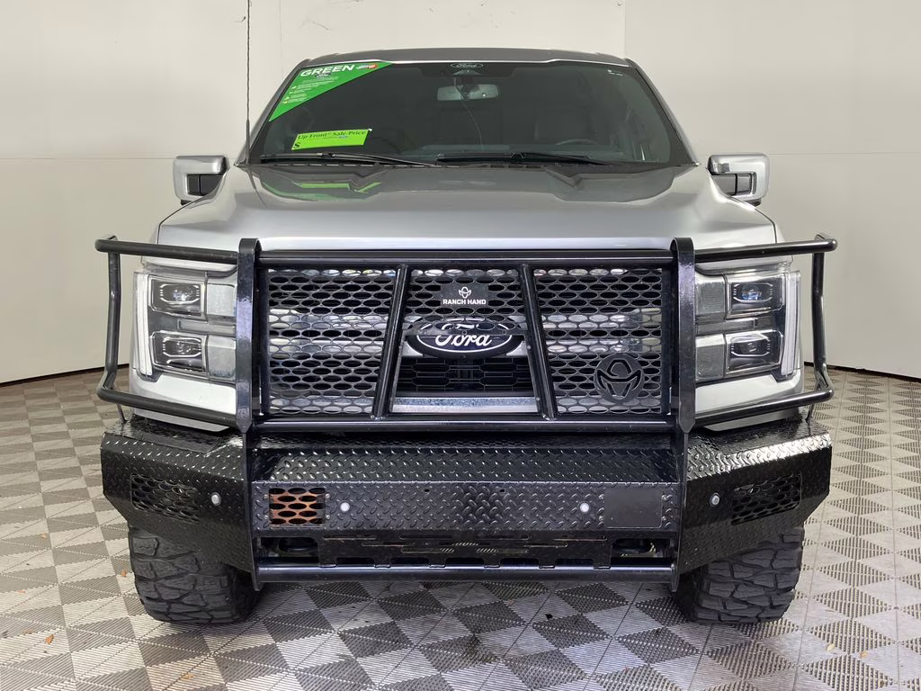 2025 Silver Metallic Ford F-150 Lariat 4X4 Truck
